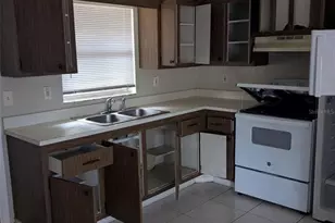 626 Wildwood Way, Clearwater, FL 33756 - Photo 2