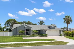 668 Mehlenbacher Rd, Belleair, FL 33756 - Photo 2