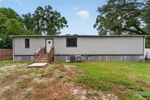 9690 Jerome Dr, New Port Richey, FL 34654 - Photo 16