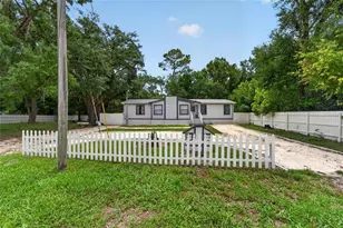9690 Jerome Dr, New Port Richey, FL 34654 - Photo 6