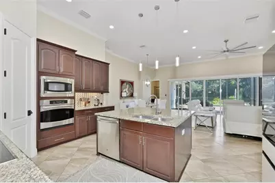 7121 Hatpin Loop, Wesley Chapel, FL 33545 - Photo 16