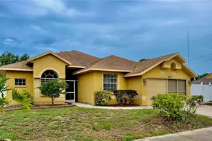 1959 Wood Trail St, Tarpon Springs, FL 34689 - Photo 2