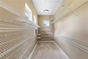 10307 Reclinata Ln, Tampa, FL 33618 - Photo 14