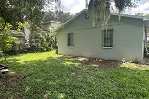 8215 N Klondyke St, Tampa, FL 33604 - Photo 18