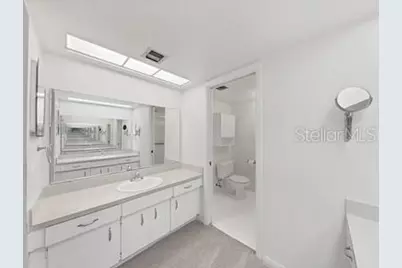700 Starkey Road #422, Largo, FL 33771 - Photo 12