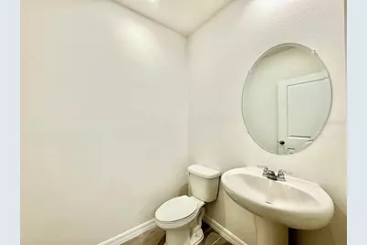 38851 Opal Willow Lane, Zephyrhills, FL 33540 - Photo 10