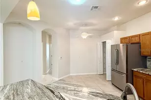 30533 Lettingwell Cir, Wesley Chapel, FL 33543 - Photo 12