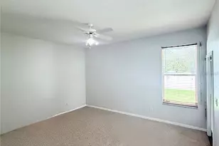 30533 Lettingwell Cir, Wesley Chapel, FL 33543 - Photo 6