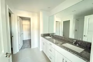 9001 Gallantree Pl, Land O Lakes, FL 34637 - Photo 12
