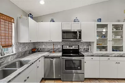 1934 29th Avenue N, Saint Petersburg, FL 33713 - Photo 8