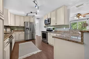 5127 62nd St N, Kenneth City, FL 33709 - Photo 8