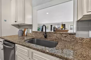 5127 62nd St N, Kenneth City, FL 33709 - Photo 10