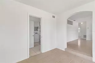 6634 Manor Beach Rd, New Port Richey, FL 34652 - Photo 10