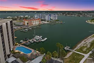 10355 Paradise Blvd, Saint Petersburg, FL 33706 - Photo 34