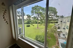 2459 Columbia Dr, Clearwater, FL 33763 - Photo 14