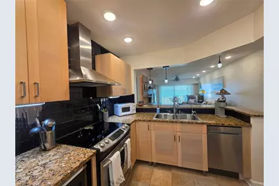 6295 Bahia Del Mar Circle #111, Saint Petersburg, FL 33715 - Photo 6