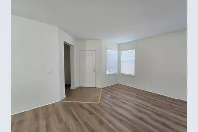 7855 Tuscany Woods Drive, Tampa, FL 33647 - Photo 6