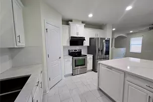 7855 Tuscany Woods Dr, Tampa, FL 33647 - Photo 16