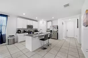 1036 Kobuk St, Haines City, FL 33844 - Photo 2