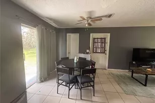 11129 Roberts Ln, Riverview, FL 33578 - Photo 4