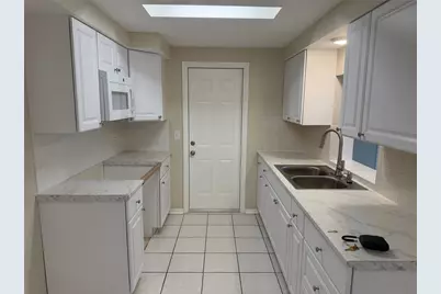 4606 Eastwood Lane, Holiday, FL 34690 - Photo 8