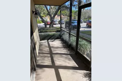 11720 Raintree Lake Lane #B, Tampa, FL 33617 - Photo 12