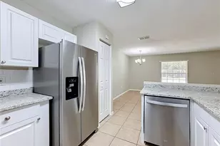 1308 Casa Bonita Ave, Ruskin, FL 33570 - Photo 8