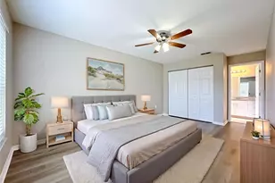 1308 Casa Bonita Ave, Ruskin, FL 33570 - Photo 10