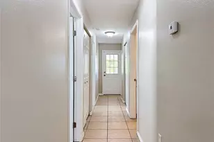 1308 Casa Bonita Ave, Ruskin, FL 33570 - Photo 12