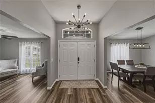2734 Stonewood Dr, Lakeland, FL 33810 - Photo 8