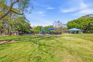 1108 Castlemay Cir, Dunedin, FL 34698 - Photo 32