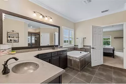1804 Bella Casa Court, Tampa, FL 33618 - Photo 58