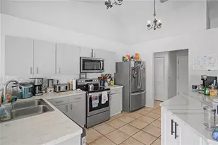7201 Forestedge Ct, New Port Richey, FL 34655 - Photo 6