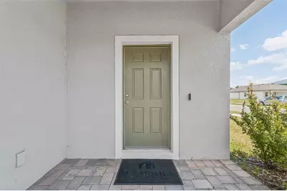 3047 Adams Cross Drive, Zephyrhills, FL 33540 - Photo 4