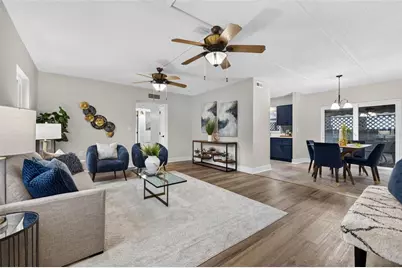 1190 Rue Des Chateaux #1A, Saint Petersburg, FL 33707 - Photo 2
