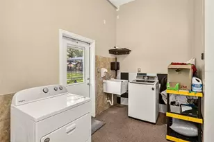 807 Centerbrook Dr, Brandon, FL 33511 - Photo 66