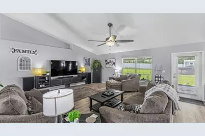 2855 Blackwater Oaks Drive, Mulberry, FL 33860 - Photo 14