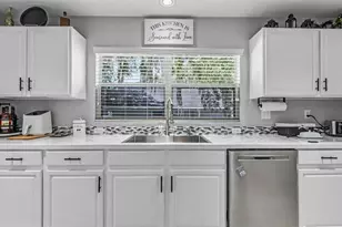 2855 Blackwater Oaks Dr, Mulberry, FL 33860 - Photo 8
