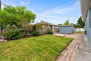 3411 W North B St, Tampa, FL 33609 - Photo 22
