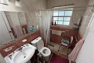 4892 NW 168th Terrace, Opa Locka, FL 33055 - Photo 16