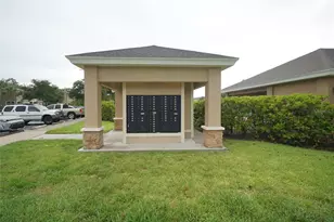 6938 Towne Lake Rd, Riverview, FL 33578 - Photo 18