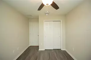 6938 Towne Lake Rd, Riverview, FL 33578 - Photo 14