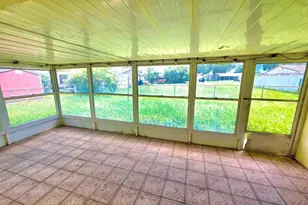 3806 Baden Dr, Holiday, FL 34691 - Photo 12