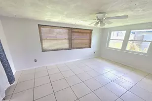 3806 Baden Dr, Holiday, FL 34691 - Photo 6