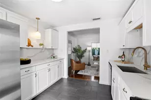 5931 Mangrove St N, Saint Petersburg, FL 33703 - Photo 12