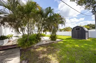 5931 Mangrove St N, Saint Petersburg, FL 33703 - Photo 20