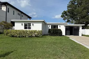 5931 Mangrove St N, Saint Petersburg, FL 33703 - Photo 1