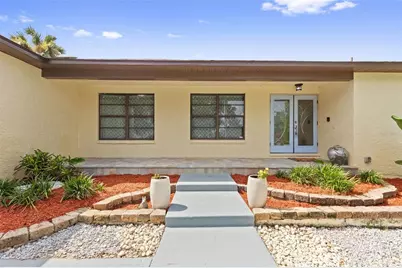 2311 Long Green Court, Valrico, FL 33596 - Photo 4