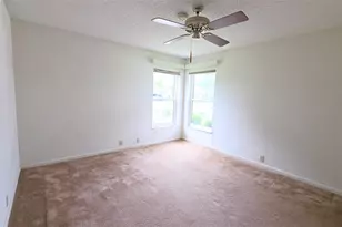 9927 Middlecoff Dr, New Port Richey, FL 34655 - Photo 38