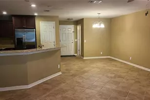 2914 Royal Tuscan Ln, Valrico, FL 33594 - Photo 14